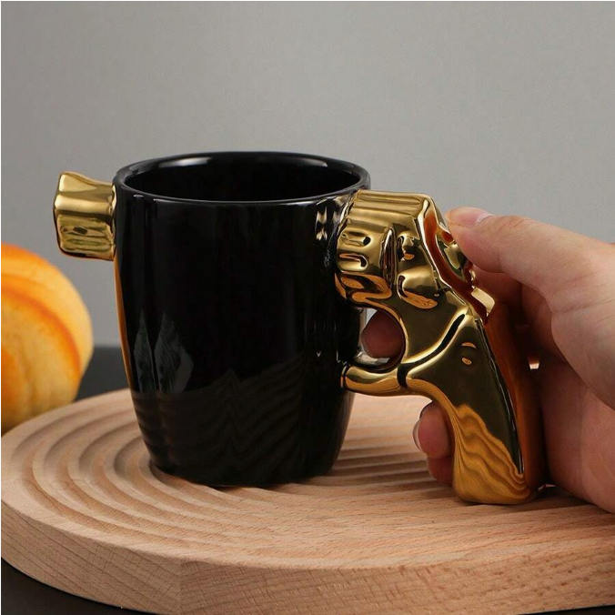 ✅Black & Gold Creative Handle Mug – Unique Ceramic Coffee Cup for Home & Office