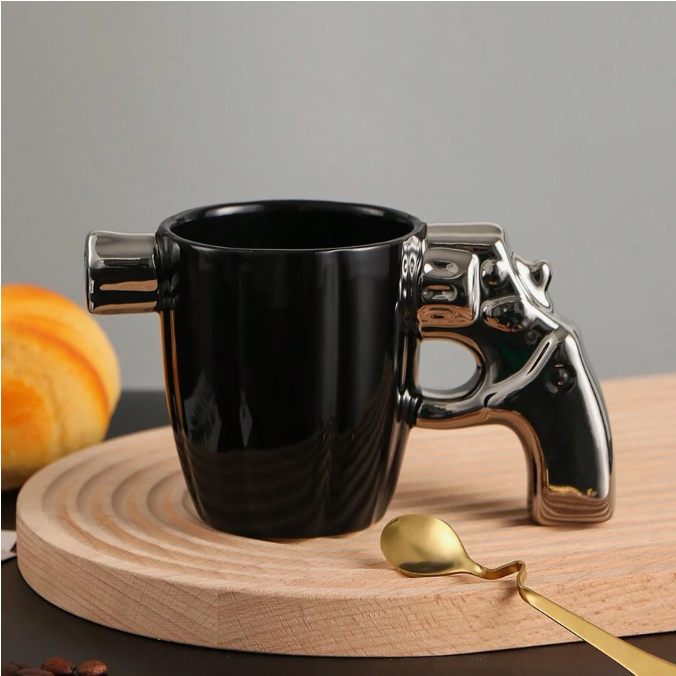 ✅Black & Gold Creative Handle Mug – Unique Ceramic Coffee Cup for Home & Office